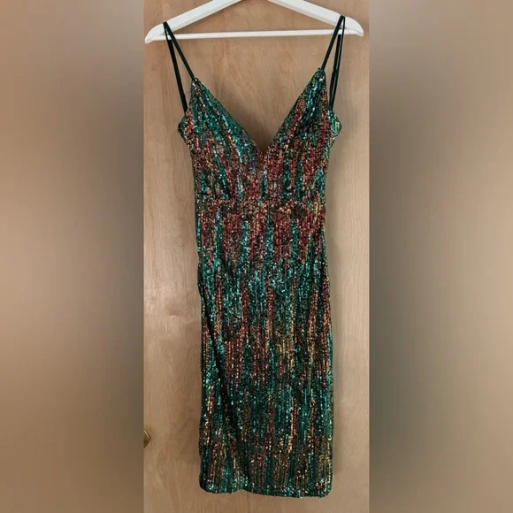 Baltic Born Michelle Sequin Dress - Picture 5 of 15